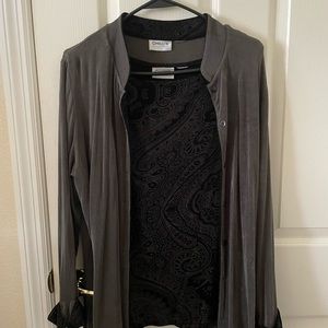 Chicos Travelers 2 piece set